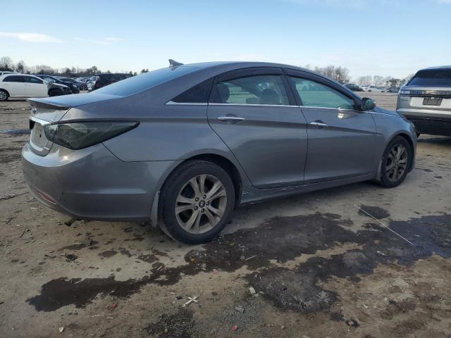 Photo 3 from auction – 2011 HYUNDAI SONATA SE with VIN 5NPEC4AC2BH293435
