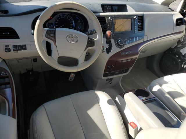 Photo 8 from auction – 2013 TOYOTA SIENNA XLE with VIN 5TDYK3DC3DS320810
