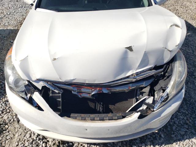 Photo 11 from auction – 2012 HYUNDAI SONATA SE with VIN 5NPEC4AC7CH385402
