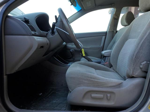 Photo 7 from auction – 2002 TOYOTA CAMRY LE with VIN 4T1BF30K92U016683