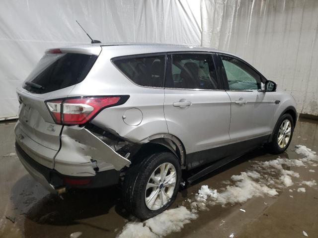 Photo 3 from auction – 2017 FORD ESCAPE SE with VIN 1FMCU9GDXHUC41532