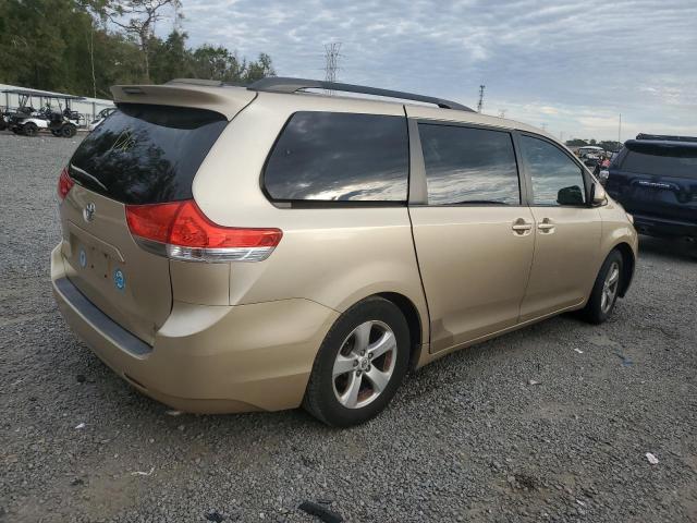 Photo 3 from auction – 2013 TOYOTA SIENNA LE with VIN 5TDKK3DC9DS288127