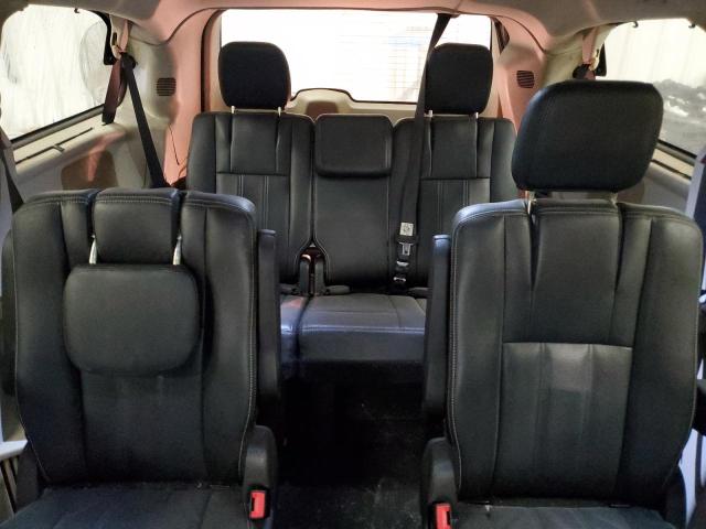 Photo 10 from auction – 2015 CHRYSLER TOWN & COU with VIN 2C4RC1CG4FR740212