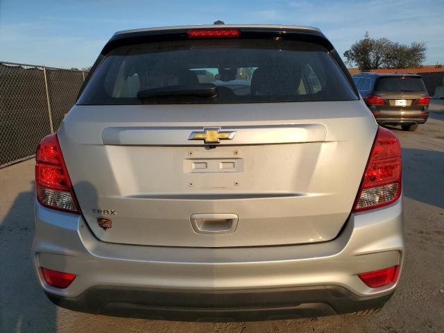 Photo 6 from auction – 2017 CHEVROLET TRAX LS with VIN 3GNCJKSB6HL279237