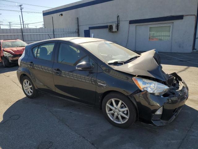 Photo 4 from auction – 2013 TOYOTA PRIUS C with VIN JTDKDTB35D1034490