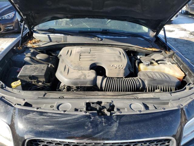 Photo 11 from auction – 2017 CHRYSLER 300 LIMITE with VIN 2C3CCAAG4HH538699