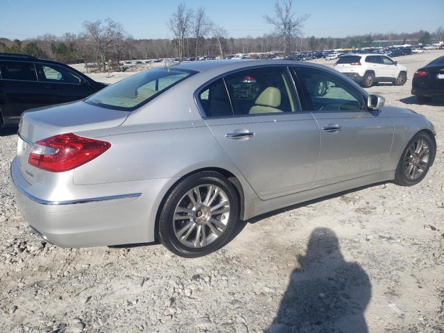 Photo 3 from auction – 2013 HYUNDAI GENESIS 3. with VIN KMHGC4DD1DU232871