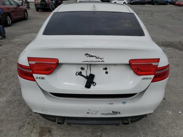 Photo 6 from auction – 2018 JAGUAR XE with VIN SAJAR4FX5JCP27402