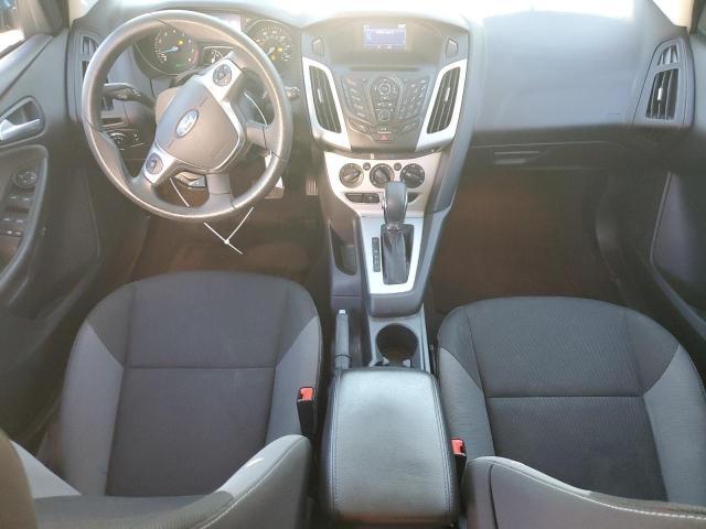 Zdjęcie 8 z aukcji – 2014 FORD FOCUS SE z VIN 1FADP3K23EL389600