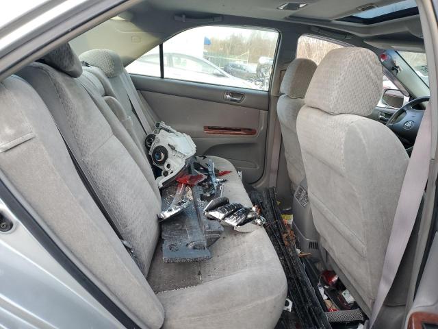 Photo 10 from auction – 2002 TOYOTA CAMRY LE with VIN 4T1BE30K02U538282