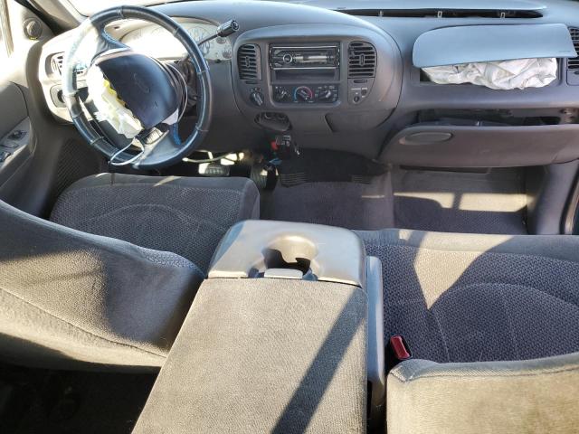 Photo 8 from auction – 2000 FORD F150 with VIN 2FTRX08L0YCA20013