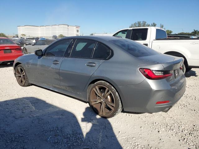 Photo 2 from auction – 2023 BMW 330E with VIN 3MW39FF03P8D03381