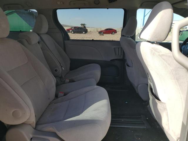 Photo 11 from auction – 2015 TOYOTA SIENNA LE with VIN 5TDKK3DCXFS690466
