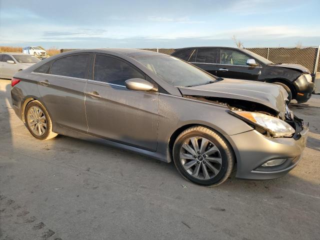 Zdjęcie 4 z aukcji – 2014 HYUNDAI SONATA SE z VIN 5NPEC4AC8EH845864