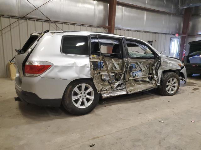 Photo 3 from auction – 2013 TOYOTA HIGHLANDER with VIN 5TDBK3EH5DS264045