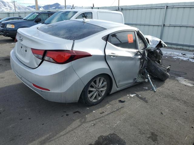 Photo 3 from auction – 2016 HYUNDAI ELANTRA SE with VIN 5NPDH4AE0GH657650