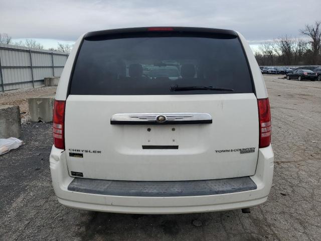 Photo 6 from auction – 2010 CHRYSLER TOWN & COU with VIN 2A4RR4DE5AR186453