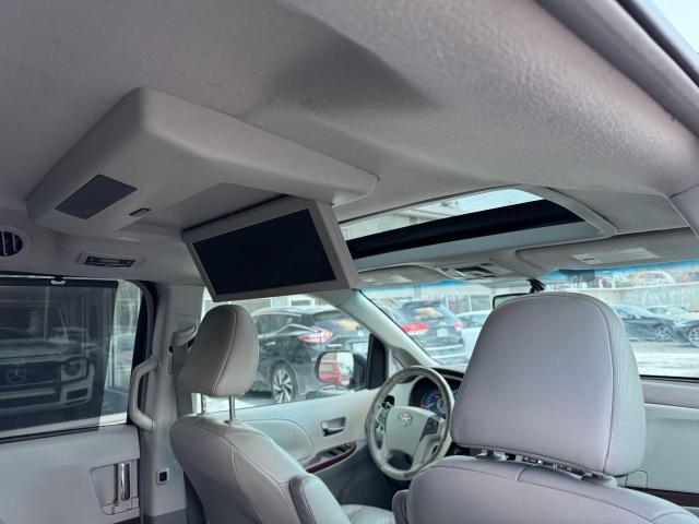 Photo 9 from auction – 2011 TOYOTA SIENNA XLE with VIN 5TDDK3DC8BS002466