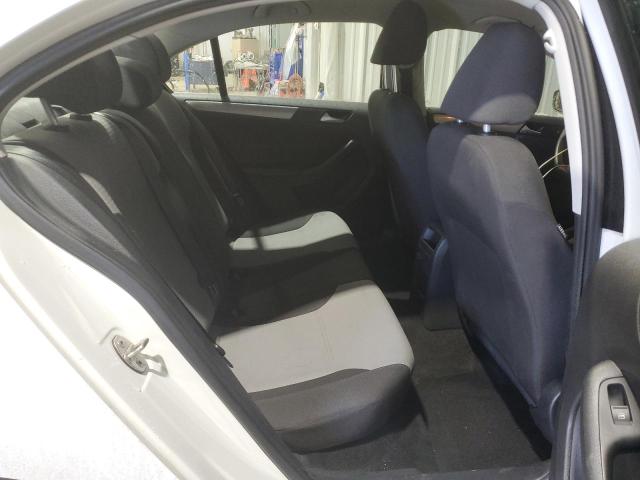 Photo 10 from auction – 2017 VOLKSWAGEN JETTA S with VIN 3VW2B7AJ9HM402818