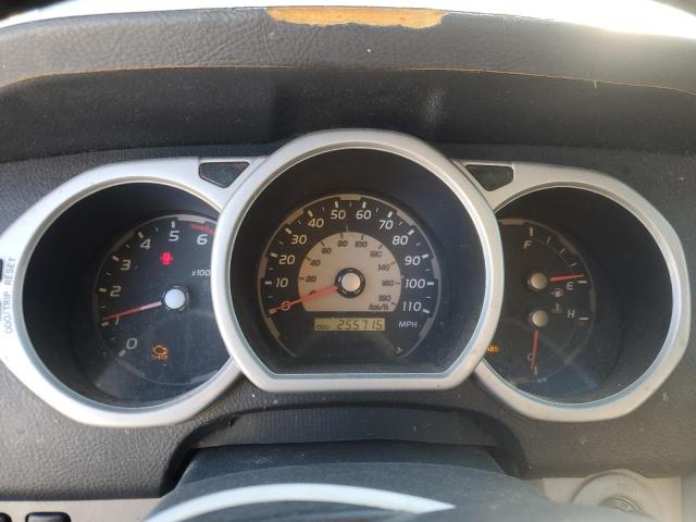 Photo 9 from auction – 2004 TOYOTA 4RUNNER SR with VIN JTEBU14R440036822