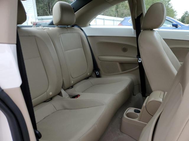 Photo 10 from auction – 2014 VOLKSWAGEN BEETLE with VIN 3VWJP7AT7EM613977