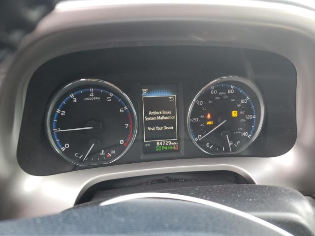 Photo 9 from auction – 2016 TOYOTA RAV4 LIMIT with VIN JTMDFREV0GJ086553