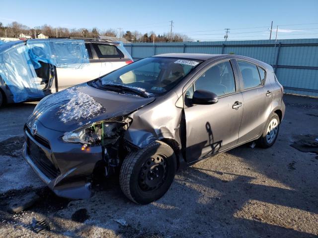 TOYOTA PRIUS C 2016 with VIN JTDKDTB36G1135316 - Photo from auction