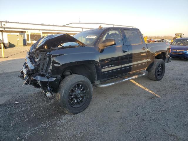 CHEVROLET SILVERADO 2018 with VIN 3GCUKREC5JG589319 - Photo from auction