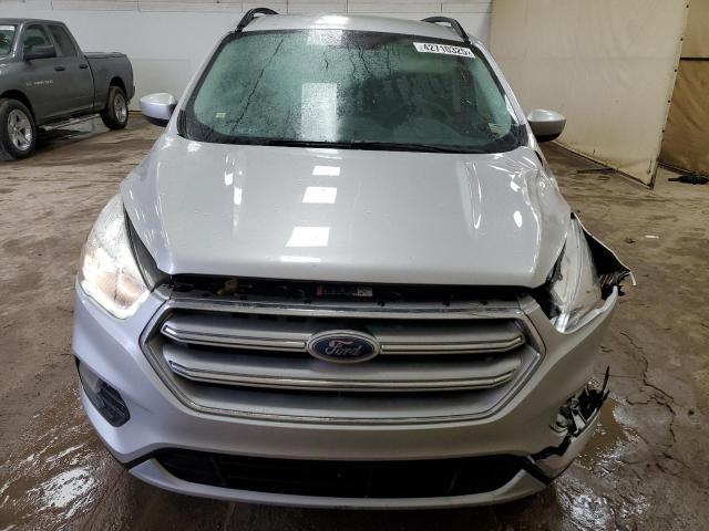 Снимка 5 от търг – 2017 FORD ESCAPE SE с VIN 1FMCU0GD0HUB99299