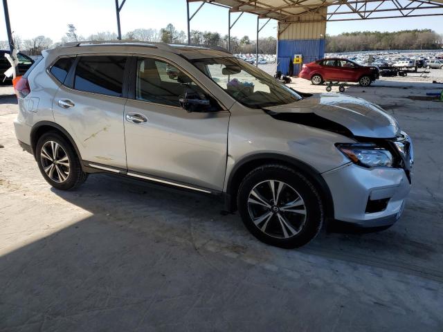 Photo 4 from auction – 2018 NISSAN ROGUE S with VIN 5N1AT2MT2JC808812