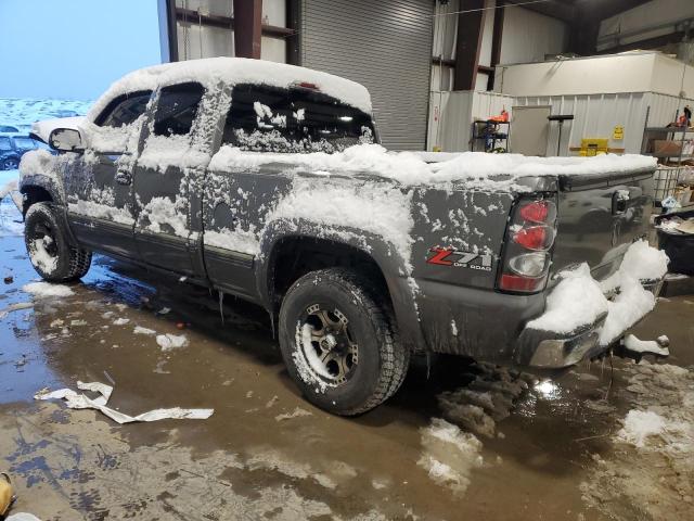 Фото 2 с аукциона – 2002 CHEVROLET SILVERADO с VIN 2GCEK19T021347659