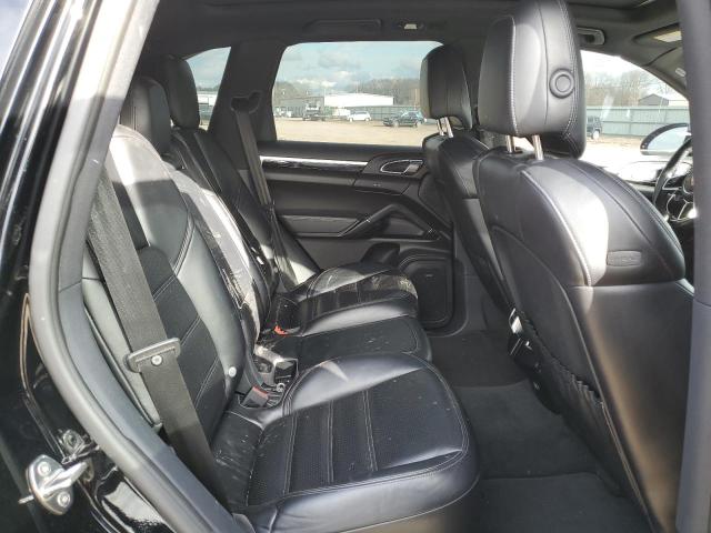 Photo 11 from auction – 2017 PORSCHE CAYENNE with VIN WP1AA2A2XHKA88101