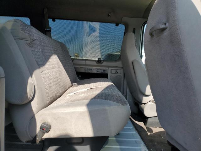 Photo 11 from auction – 2001 FORD ECONOLINE with VIN 1FBSS31SX1HB58180