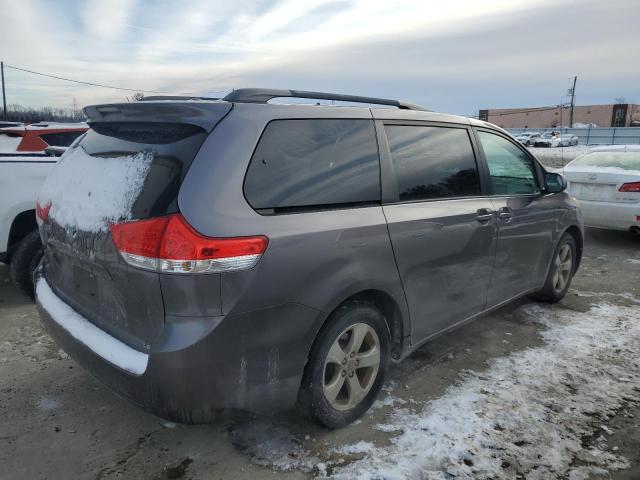 Photo 3 from auction – 2011 TOYOTA SIENNA LE with VIN 5TDKK3DC6BS035523