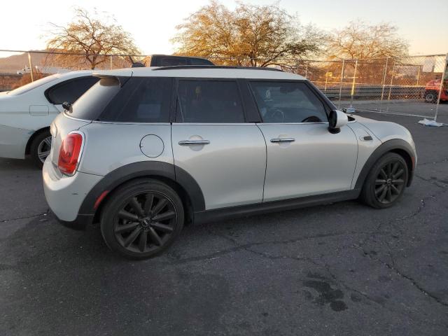 Photo 3 from auction – 2015 MINI COOPER with VIN WMWXS5C58FT829786