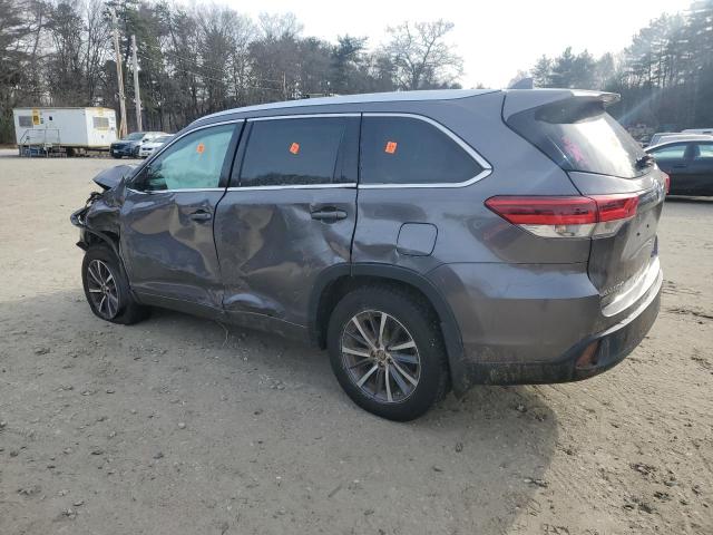 Photo 2 from auction – 2018 TOYOTA HIGHLANDER with VIN 5TDJZRFHXJS522886