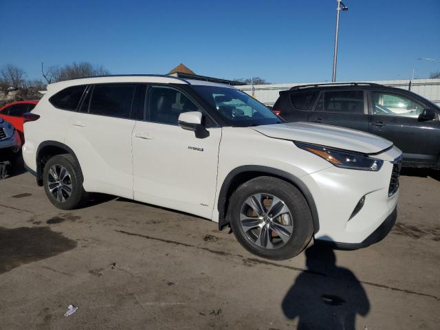 Photo 4 from auction – 2021 TOYOTA HIGHLANDER with VIN 5TDGBRCH5MS059434