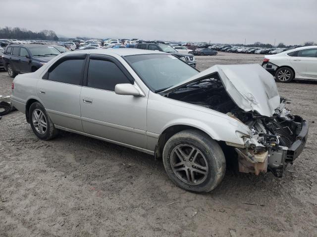 Photo 4 from auction – 2000 TOYOTA CAMRY CE with VIN 4T1BG22K6YU005802