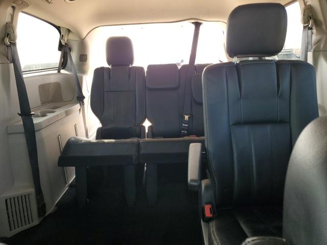 Photo 10 from auction – 2016 CHRYSLER TOWN & COU with VIN 2C4RC1BG0GR174097