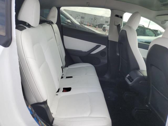 Photo 11 from auction – 2020 TESLA MODEL Y with VIN 5YJYGDEE6LF027395