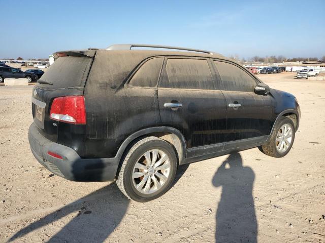 Photo 3 from auction – 2011 KIA SORENTO EX with VIN 5XYKU3A17BG030020