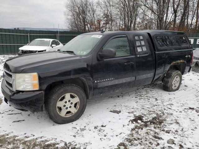 CHEVROLET SILVERADO 2007 with VIN 1GCEK19037Z555006 - Photo from auction