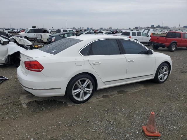 Photo 3 from auction – 2015 VOLKSWAGEN PASSAT SEL with VIN 1VWCV7A35FC044550