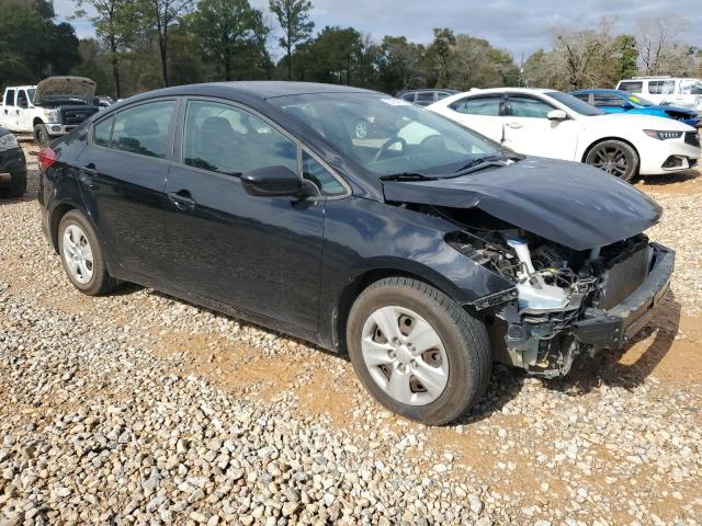 Photo 4 from auction – 2017 KIA FORTE LX with VIN 3KPFK4A73HE146113