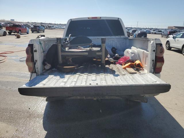 Photo 6 from auction – 2004 CHEVROLET SILVERADO with VIN 2GCEC19T941383690