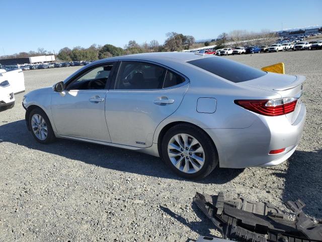 Photo 2 from auction – 2014 LEXUS ES 300H with VIN JTHBW1GGXE2055033