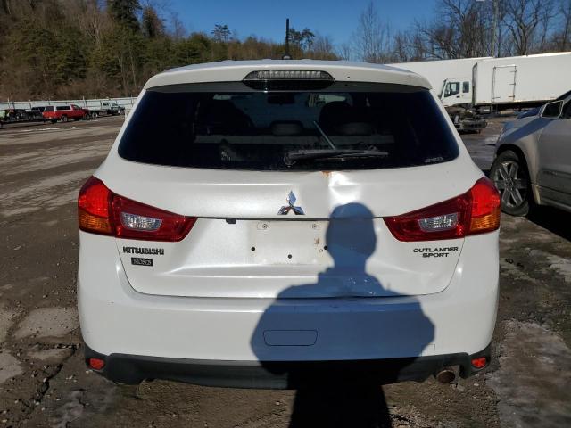 Photo 6 from auction – 2015 MITSUBISHI OUTLANDER with VIN 4A4AR4AU6FE052062