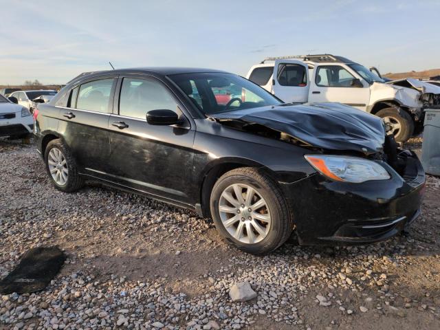 Photo 4 from auction – 2013 CHRYSLER 200 TOURIN with VIN 1C3CCBBB0DN584976