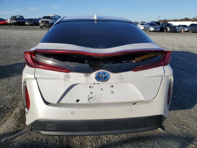 Photo 6 from auction – 2019 TOYOTA PRIUS PRIM with VIN JTDKARFPXK3112451
