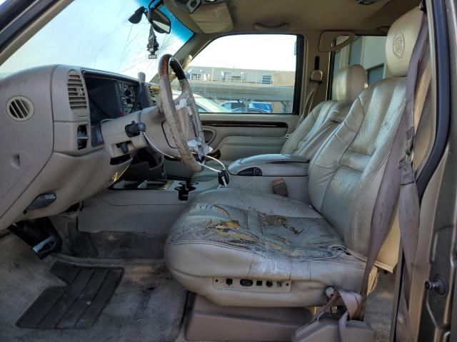 Photo 7 from auction – 2000 CADILLAC ESCALADE with VIN 1GYEK13R5YR107157